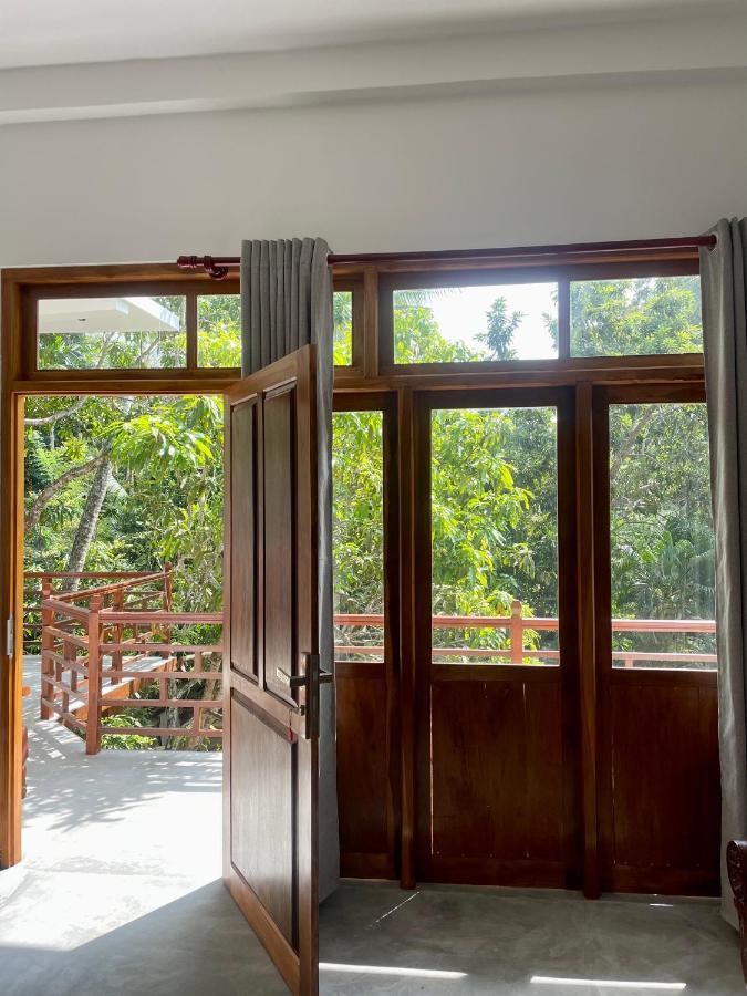 Отель Jungle Escape Hiriketiya Диквелла Экстерьер фото