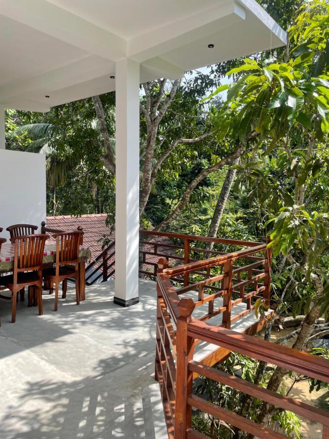 Отель Jungle Escape Hiriketiya Диквелла Экстерьер фото